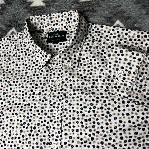 Rodd & Gunn Other - Rodd & Gunn Mens XL Original Fit Floral Burst Print Cotton Button Down Shirt
